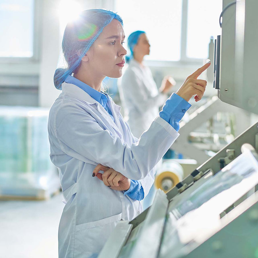 A KeyMedical technician in cleanroom